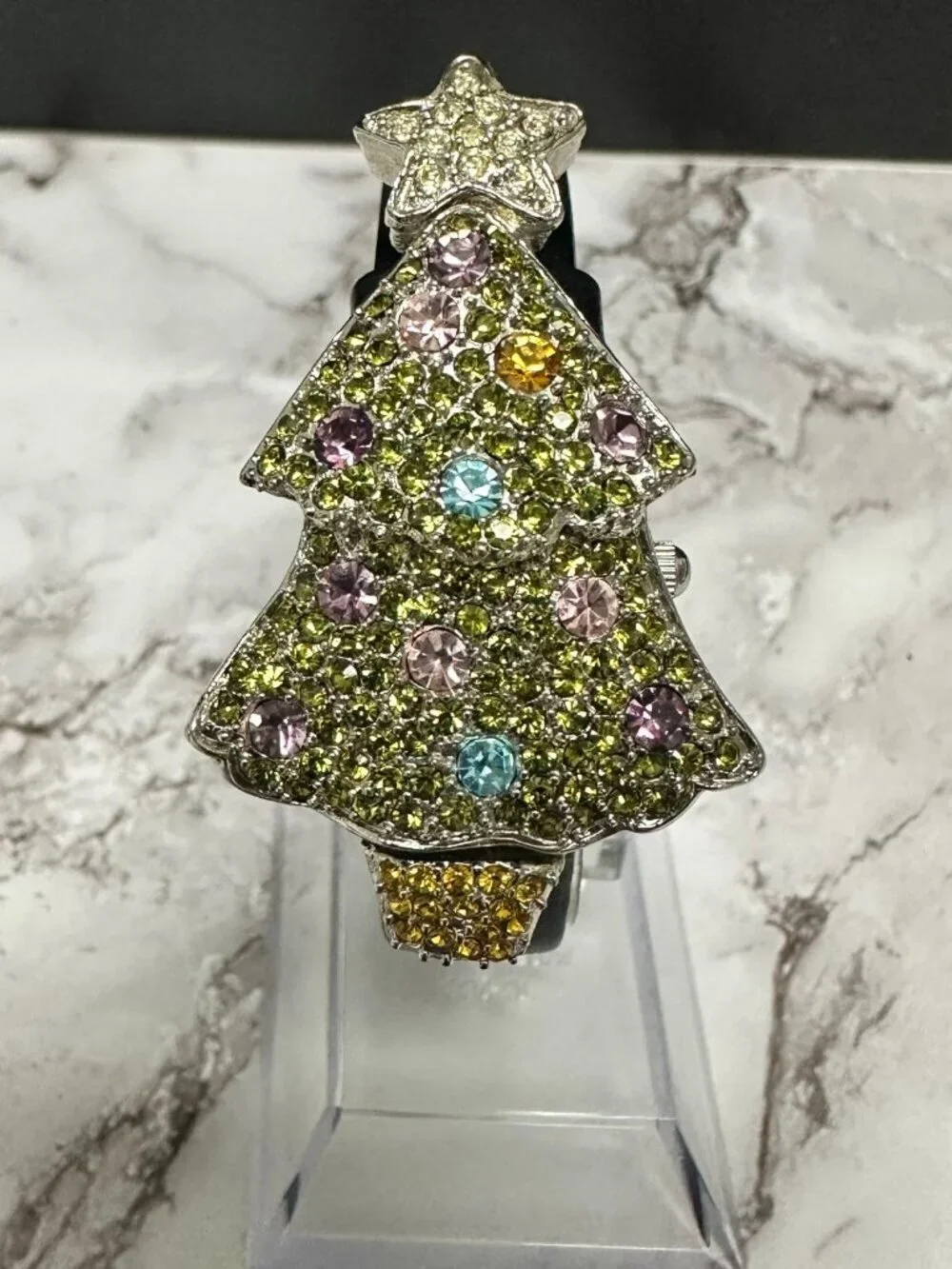 Quacker Factory Watch Women Rhinestone Christmas Tree Hidden Dial Working